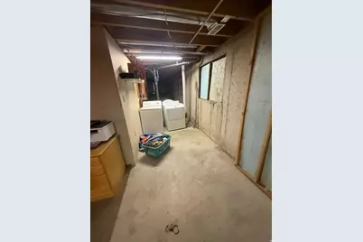 6462 S Tamra Dr W, Taylorsville, UT 84129 - Photo 9