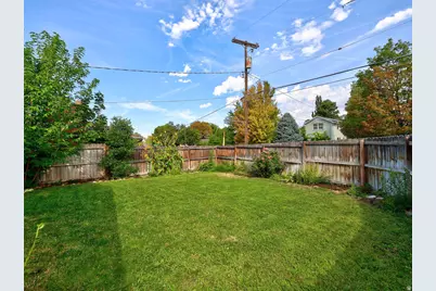 2358 E Gregson Ave, Salt Lake City, UT 84109 - Photo 31