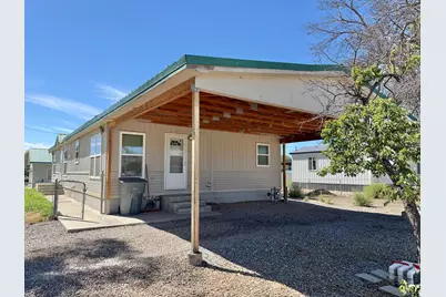289 N 300 W, Huntington, UT 84528 - Photo 25