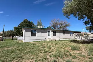 289 N 300 W, Huntington, UT 84528 - Photo 3