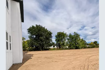 340 W Orange Ave N, Castle Dale, UT 84513 - Photo 7