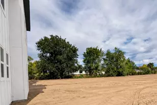 340 W Orange Ave N, Castle Dale, UT 84513 - Photo 7