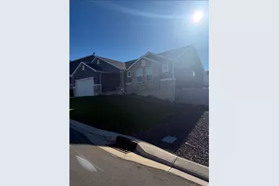 388 S Redrock Dr, Santaquin, UT 84655 - Photo 5
