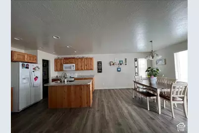388 S Redrock Dr, Santaquin, UT 84655 - Photo 17