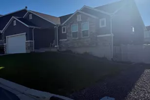 388 S Redrock Dr, Santaquin, UT 84655 - Photo 5