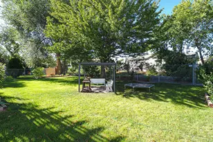 4790 S Meadow Wood Way W, Taylorsville, UT 84129 - Photo 31