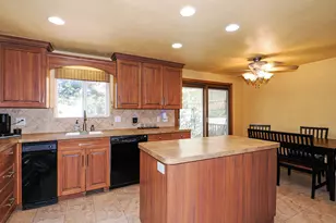 4790 S Meadow Wood Way W, Taylorsville, UT 84129 - Photo 11