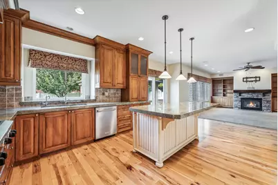 2812 W McKinley Cir S, Taylorsville, UT 84129 - Photo 23