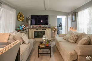 1262 W Chickadee St S, Salt Lake City, UT 84123 - Photo 5
