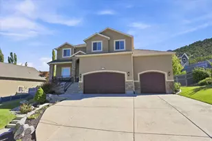 3946 E South Pass Rd, Eagle Mountain, UT 84005 - Photo 3