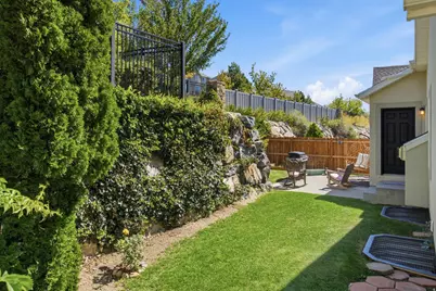 2268 W New Harvest Ln, Lehi, UT 84048 - Photo 33