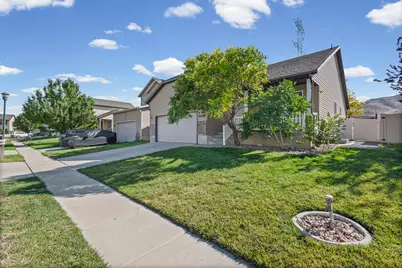 4658 N Long Way, Eagle Mountain, UT 84005 - Photo 5