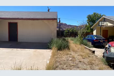 276 Hillside Dr, Moab, UT 84532 - Photo 5