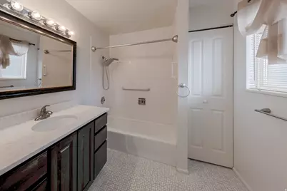 2720 Bench Rd E, Moab, UT 84532 - Photo 25