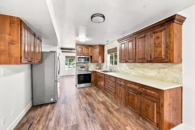 859 W 60 N, Spanish Fork, UT 84660 - Photo 13