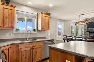 2103 N 5 E, Layton, UT 84041 - Photo 7