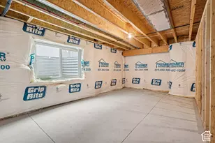 6970 W Mount Wister Dr, West Jordan, UT 84081 - Photo 31