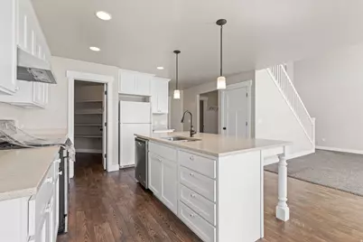 894 S 2100 W, Orem, UT 84058 - Photo 7