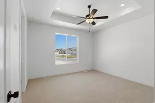 2403 E Sunflower Dr, Eagle Mountain, UT 84005 - Photo 21