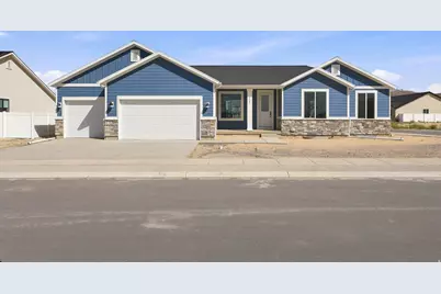 2403 E Sunflower Dr #449, Eagle Mountain, UT 84005 - Photo 1