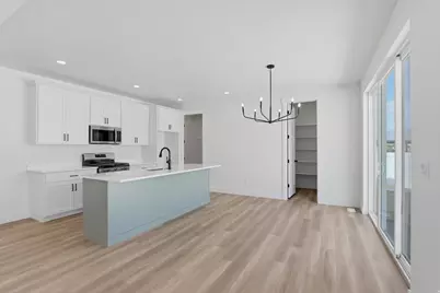 2403 E Sunflower Dr #449, Eagle Mountain, UT 84005 - Photo 9