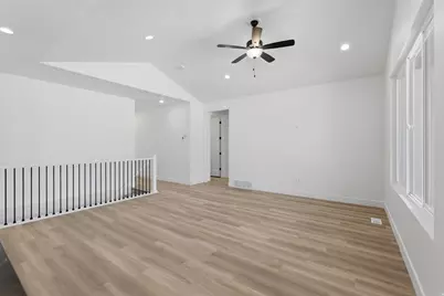 3675 N Columbine Way #381, Eagle Mountain, UT 84005 - Photo 11