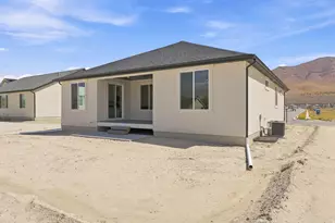 3675 N Columbine Way, Eagle Mountain, UT 84005 - Photo 33