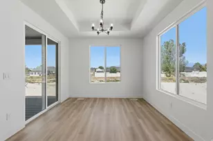 3675 N Columbine Way, Eagle Mountain, UT 84005 - Photo 9