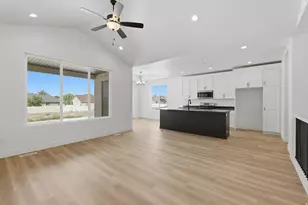 3675 N Columbine Way, Eagle Mountain, UT 84005 - Photo 13