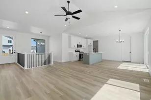2266 E Morning Glory Way, Eagle Mountain, UT 84005 - Photo 5