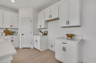 6972 W Shadow Peak Rd, West Jordan, UT 84081 - Photo 13