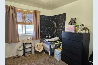 4689 W Hillside Dr, Vernal, UT 84078 - Photo 15