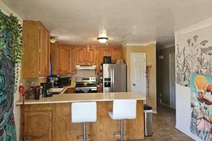 4689 W Hillside Dr, Vernal, UT 84078 - Photo 9