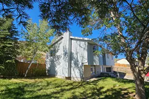 4689 W Hillside Dr, Vernal, UT 84078 - Photo 3