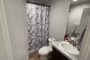 1594 W 400 S, Salt Lake City, UT 84104 - Photo 29