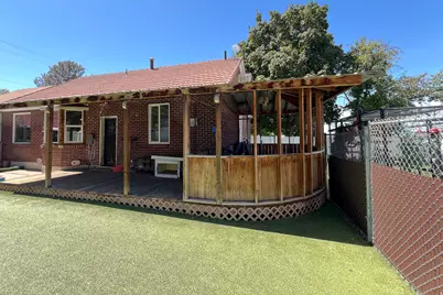 2423 S 500 W, Woods Cross, UT 84010 - Photo 45