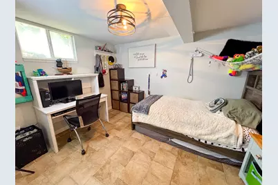 2423 S 500 W, Woods Cross, UT 84010 - Photo 29
