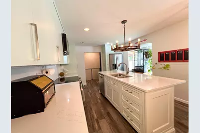 2423 S 500 W, Woods Cross, UT 84010 - Photo 13