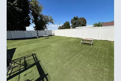 2423 S 500 W, Woods Cross, UT 84010 - Photo 41