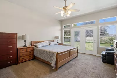 2298 W 850 N, Layton, UT 84041 - Photo 19