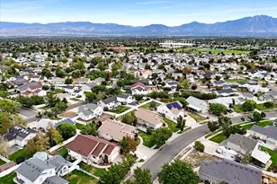 5476 W Ridge Flower Way, Kearns, UT 84118 - Photo 41