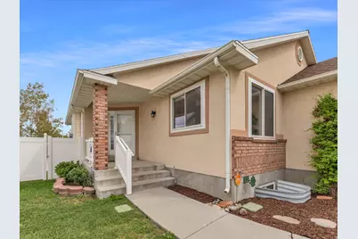 5476 W Ridge Flower Way, Kearns, UT 84118 - Photo 3