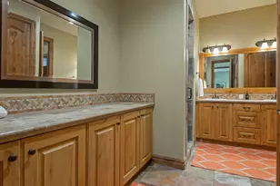 1879 E Longview Dr S, Holladay, UT 84124 - Photo 47