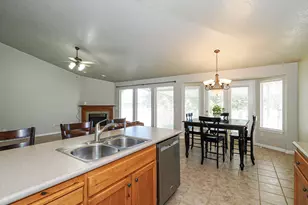 9079 S Wisteria Way W, West Jordan, UT 84081 - Photo 9