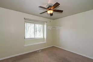 9079 S Wisteria Way W, West Jordan, UT 84081 - Photo 19
