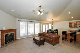 9079 S Wisteria Way W, West Jordan, UT 84081 - Photo 5