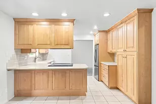 8705 S Kings Hill Dr, Cottonwood Heights, UT 84121 - Photo 15
