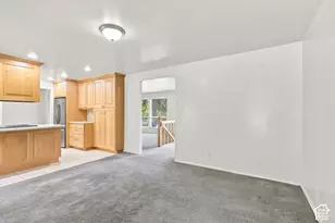 8705 S Kings Hill Dr, Cottonwood Heights, UT 84121 - Photo 21