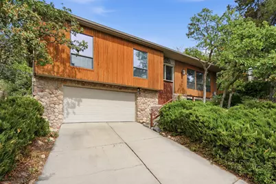 8705 S Kings Hill Dr, Cottonwood Heights, UT 84121 - Photo 1