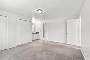 8705 S Kings Hill Dr, Cottonwood Heights, UT 84121 - Photo 23